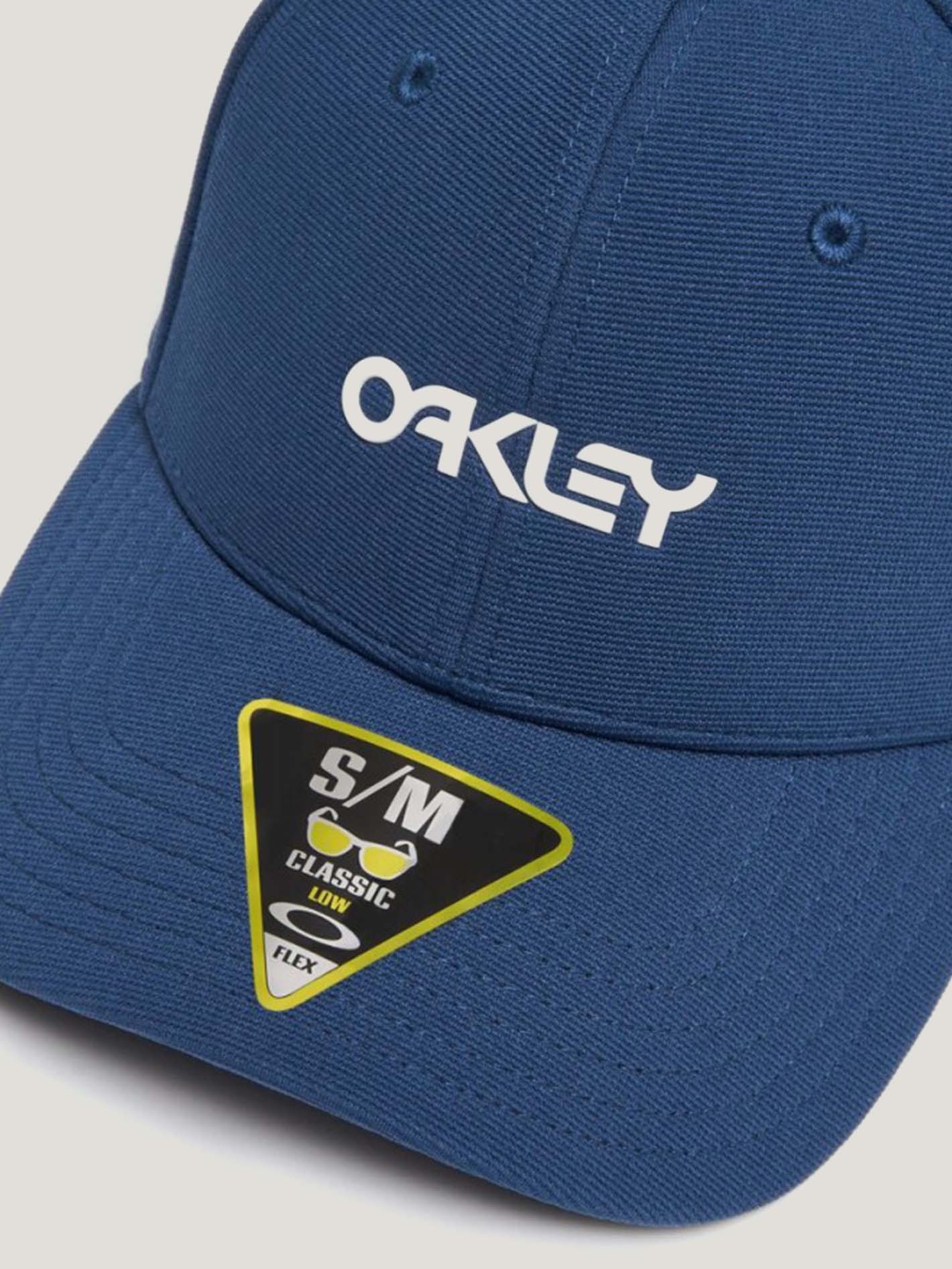 GORRO OAKLEY HOMBRE 6 PANEL STRETCH METALLIC HAT - Image 9