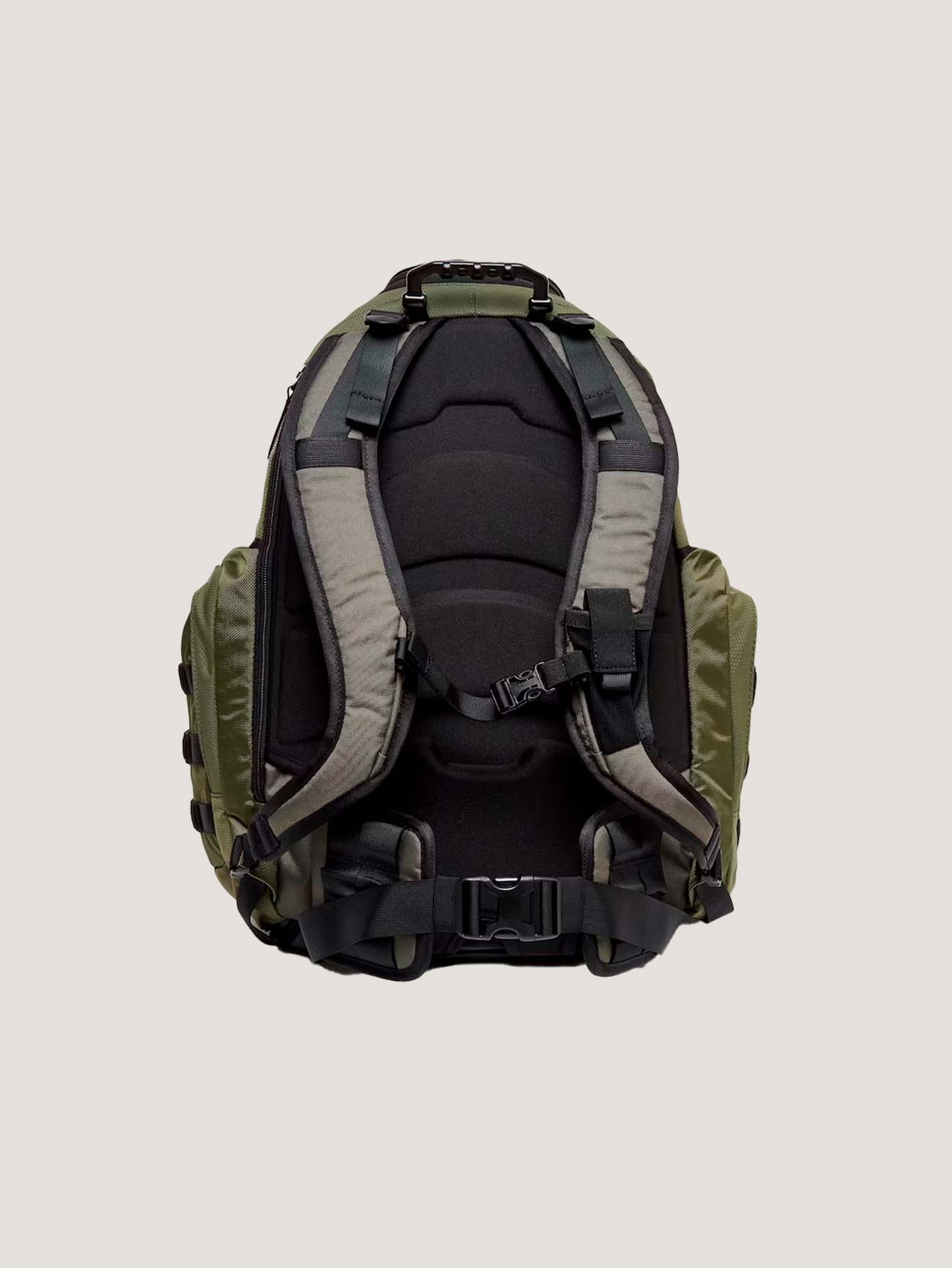 MOCHILA OAKLEY HOMBRE KITCHEN SINK - Image 27