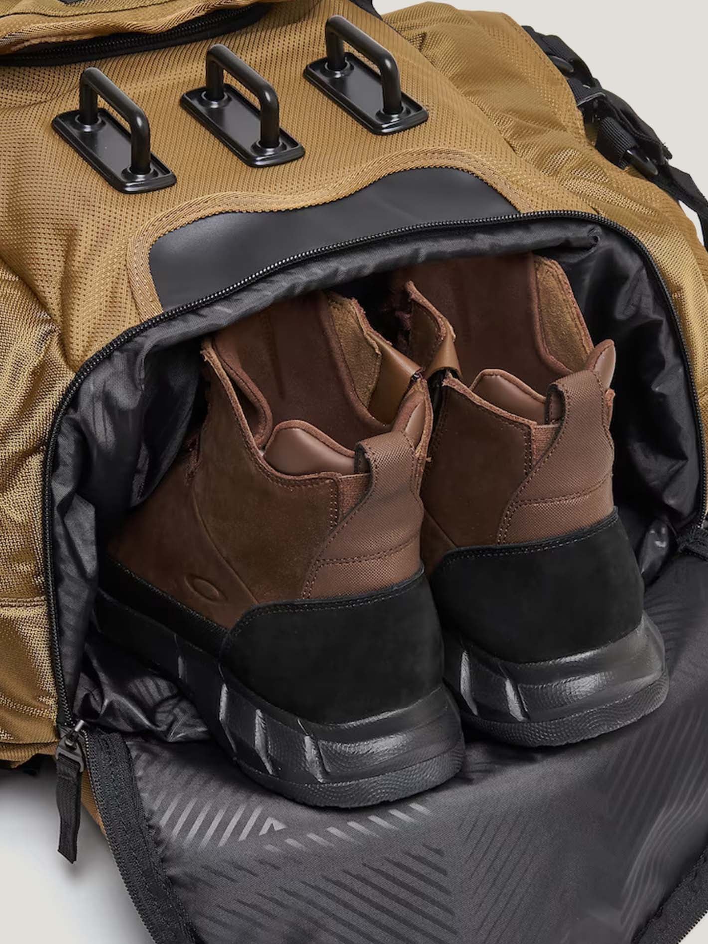 MOCHILA OAKLEY HOMBRE KITCHEN SINK - Image 7