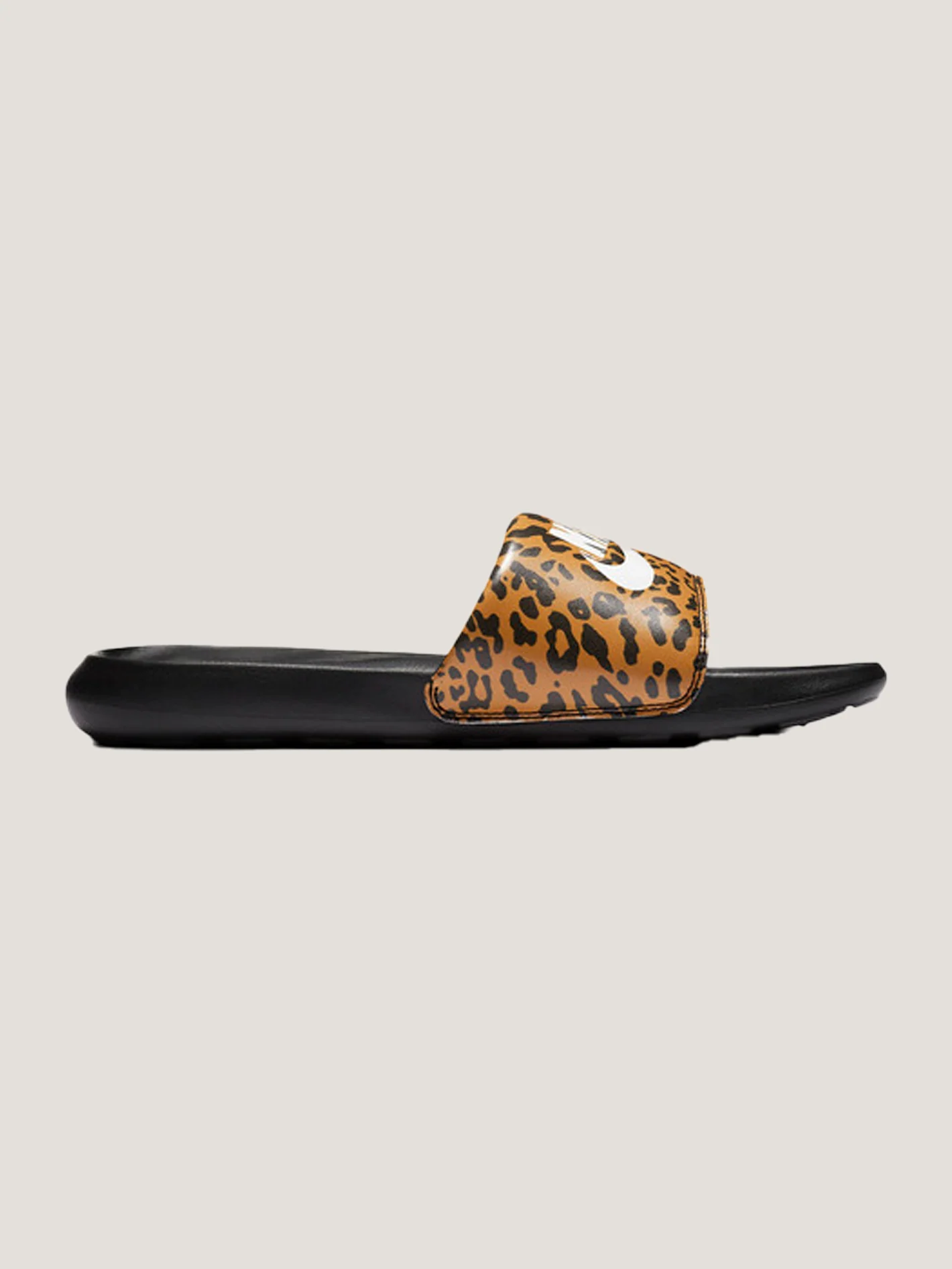 SANDALIA NIKE MUJER VICTORI ONE SLIDE PRINT