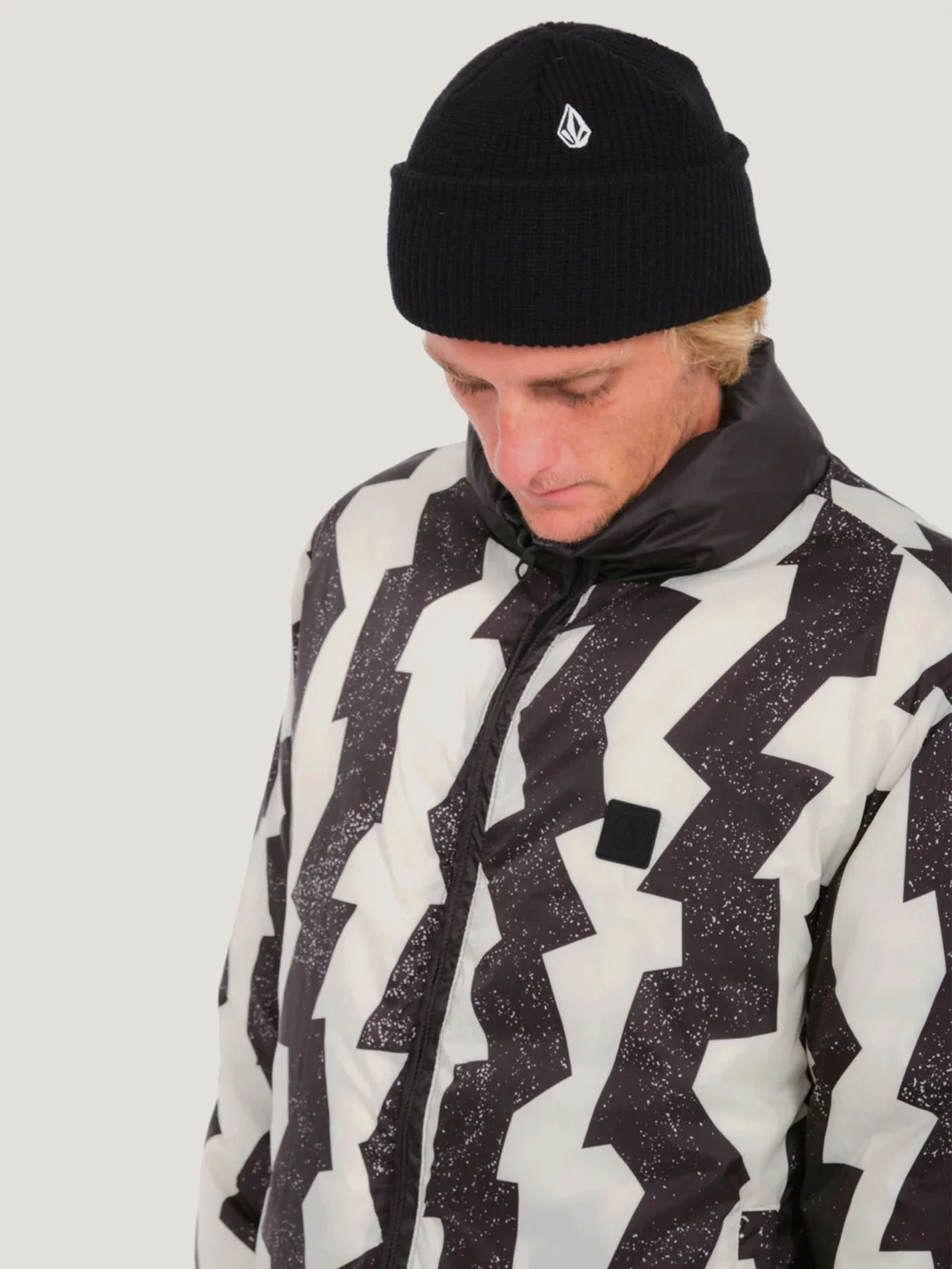 CHULLO VOLCOM  FULL STONE BEANIE - Image 3