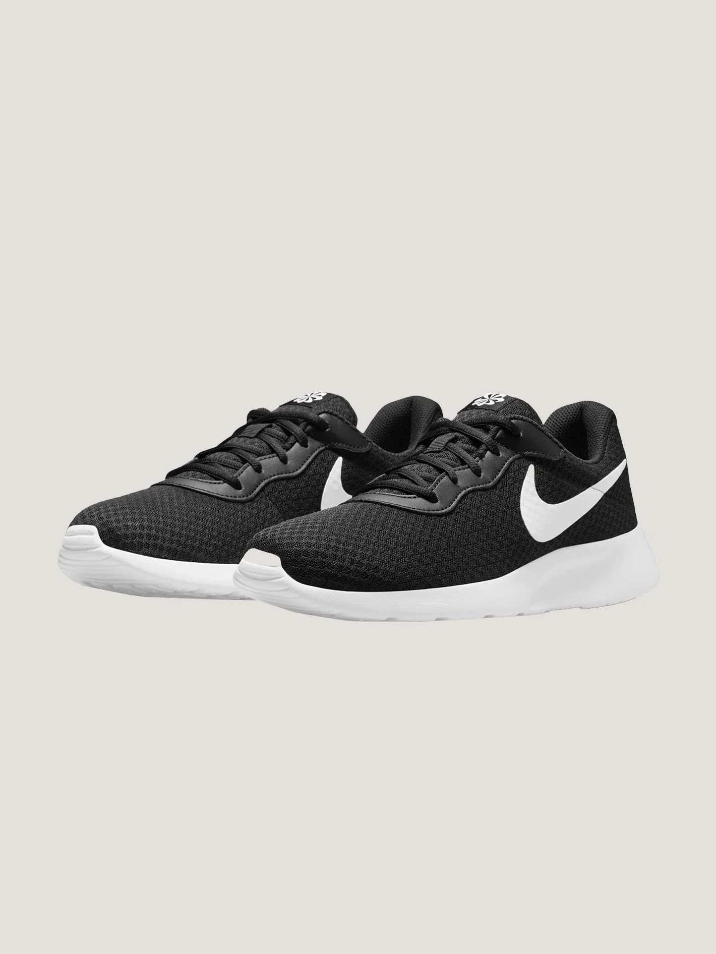 ZAPATILLA NIKE HOMBRE TANJUN M2Z2