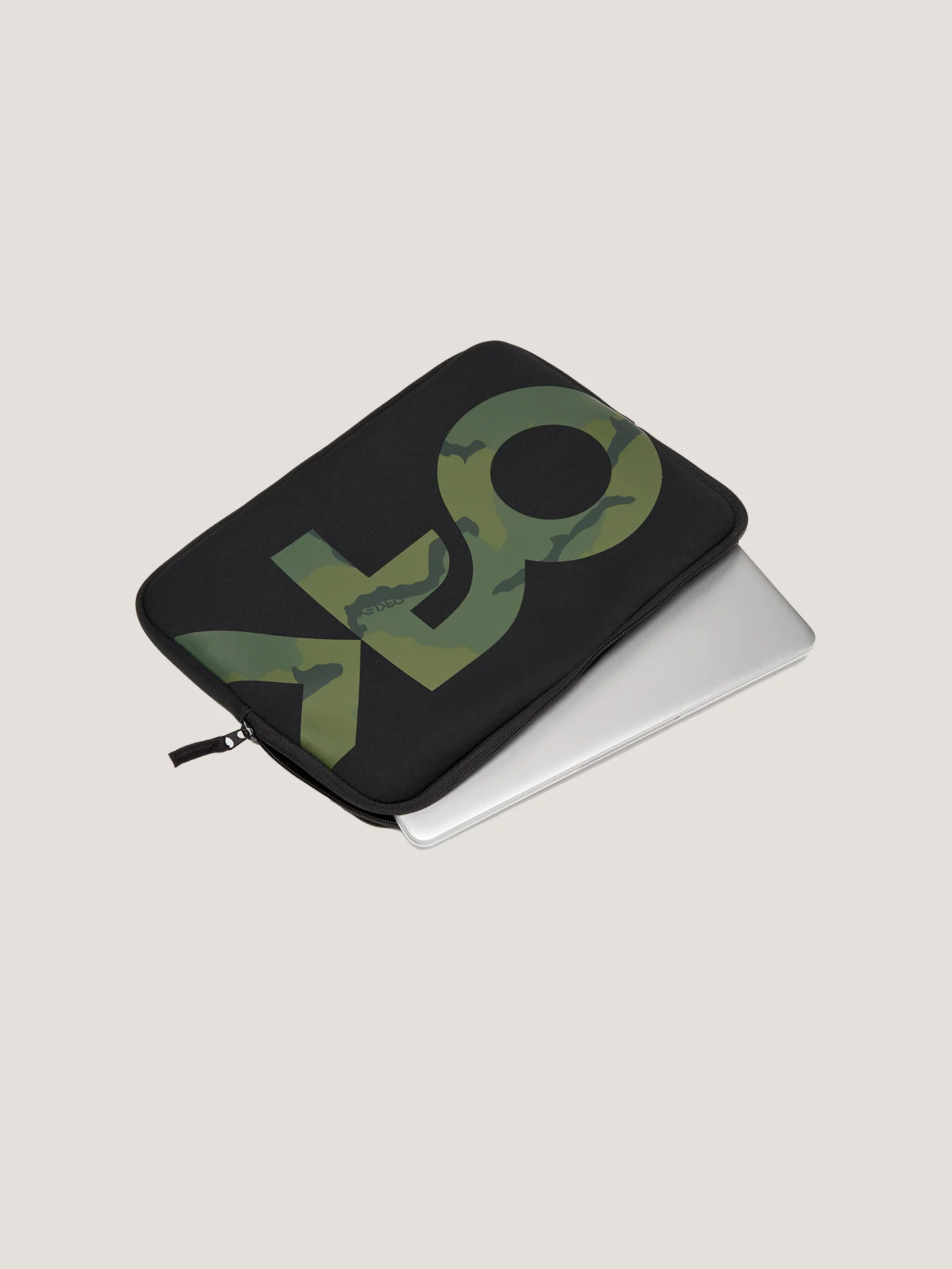 ESTUCHE PARA LAPTOP OAKLEY B1B LAPTOP CASE - Image 2