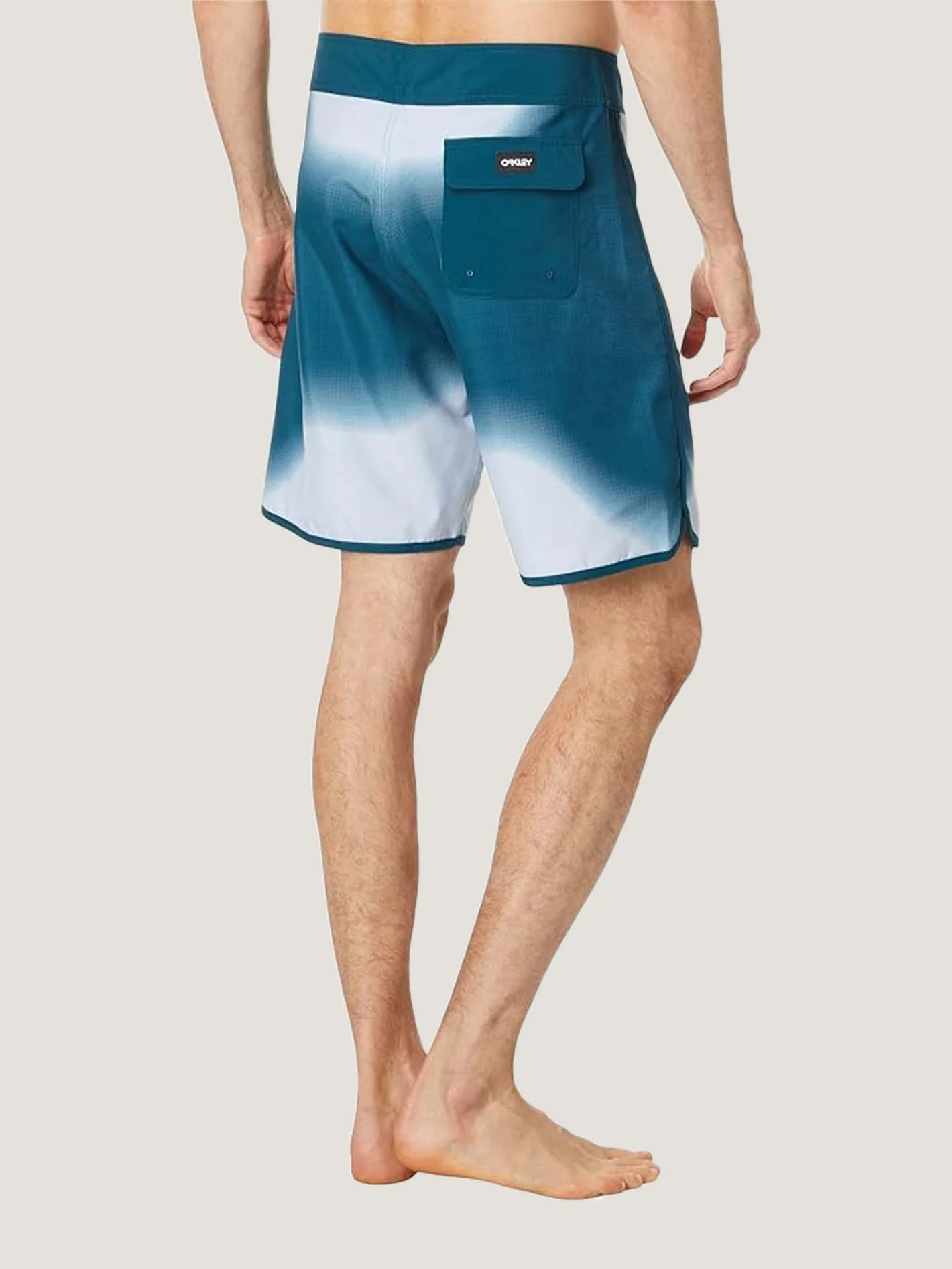 ROPA DE BAÑO OAKLEY HOMBRE SOLID CREST 19 BOARDSHORT - Image 6