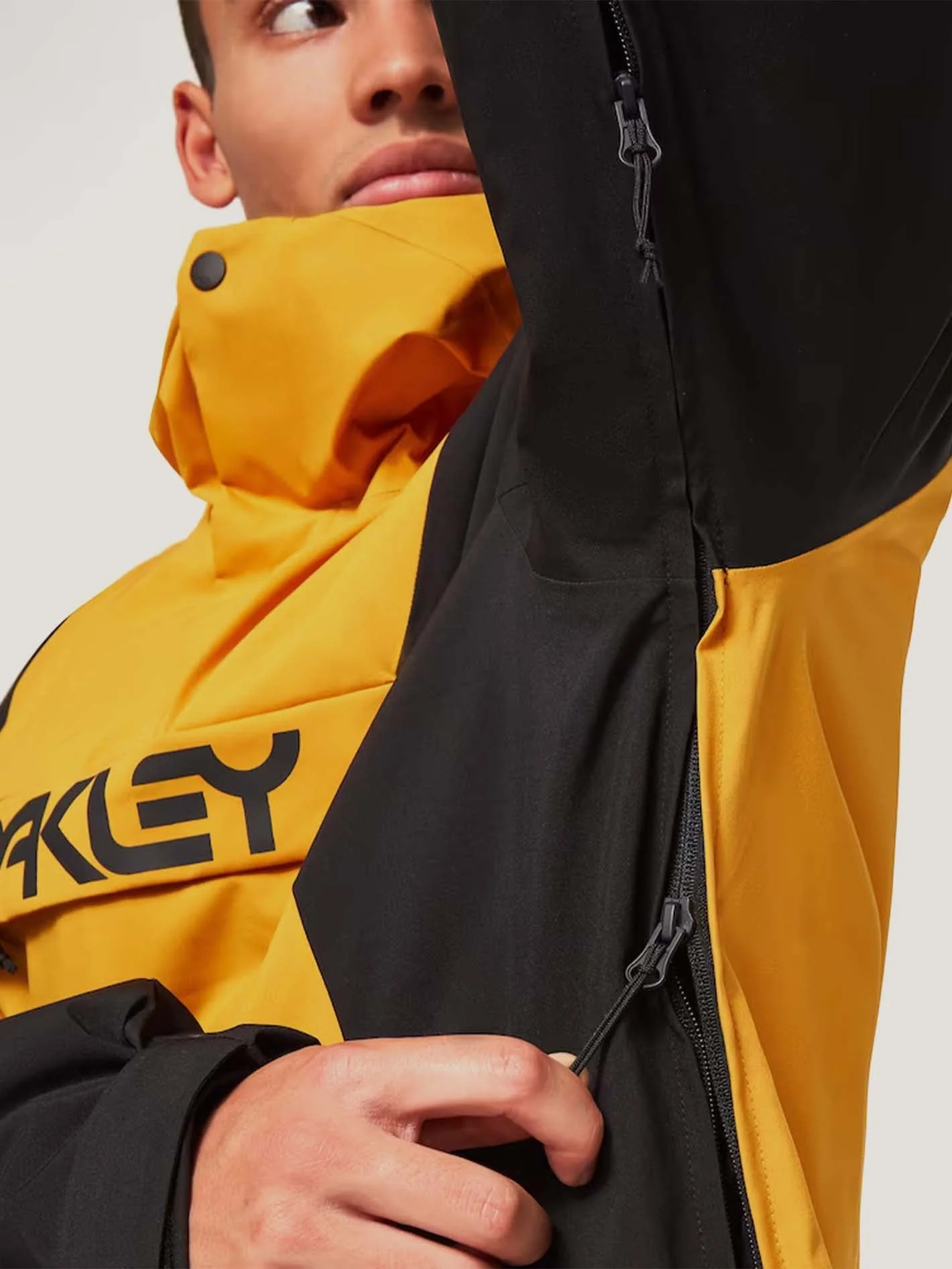 CASACA OAKLEY HOMBRE TNP TBT INSULATED ANORAK - Image 22