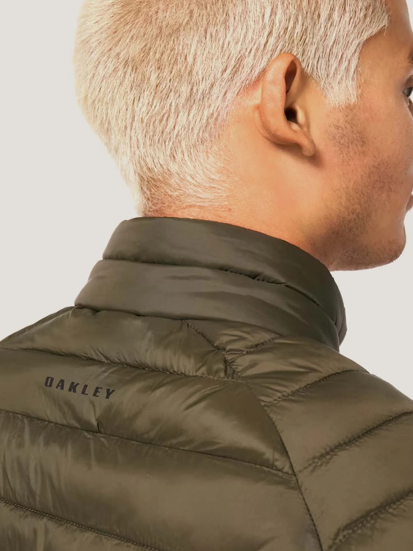 CASACA OAKLEY HOMBRE OMNI THERMAL JACKET - Image 13