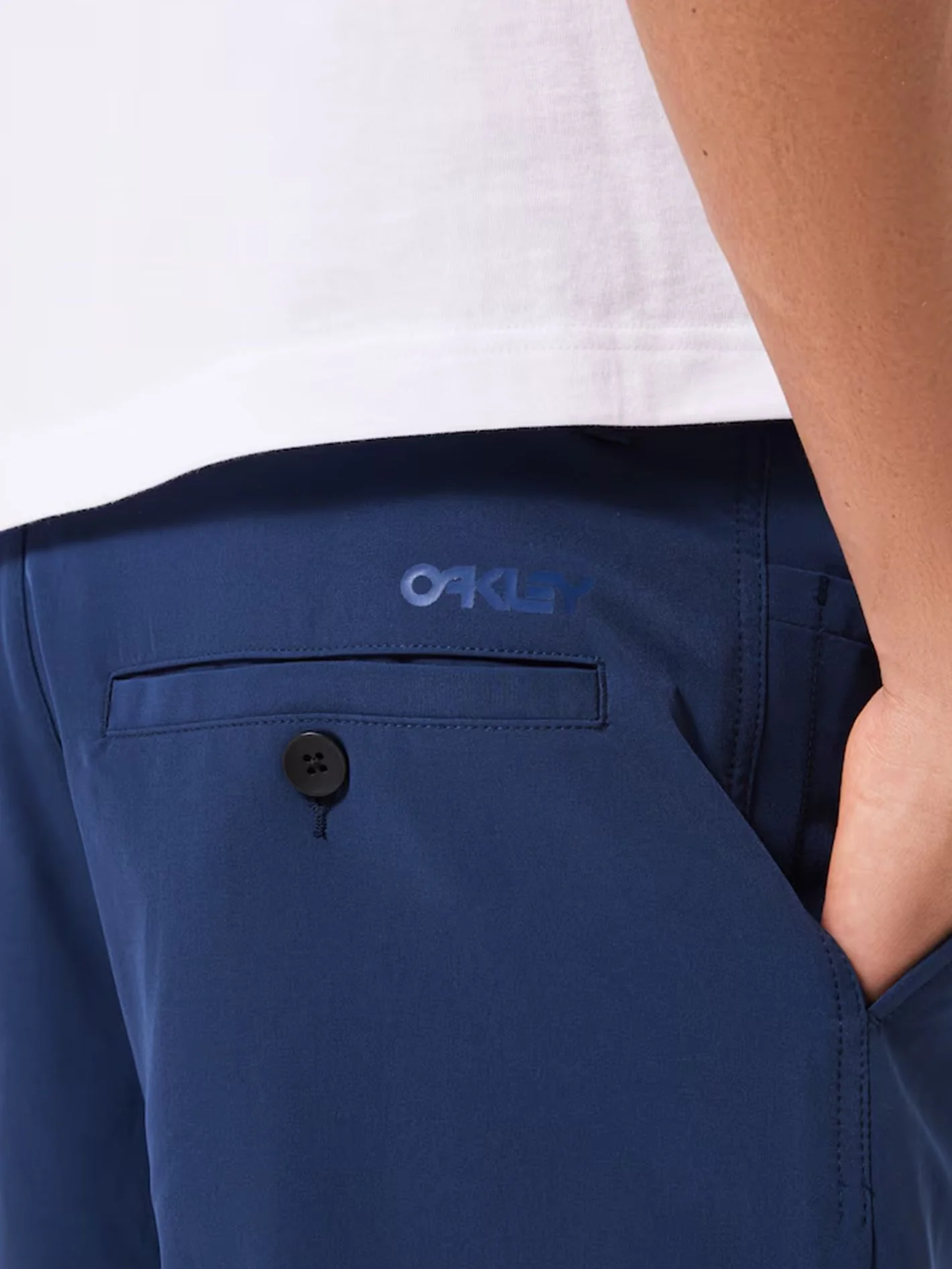 SHORT OAKLEY HOMBRE OAKLEY UTILITY CHINO SHORT - Image 3