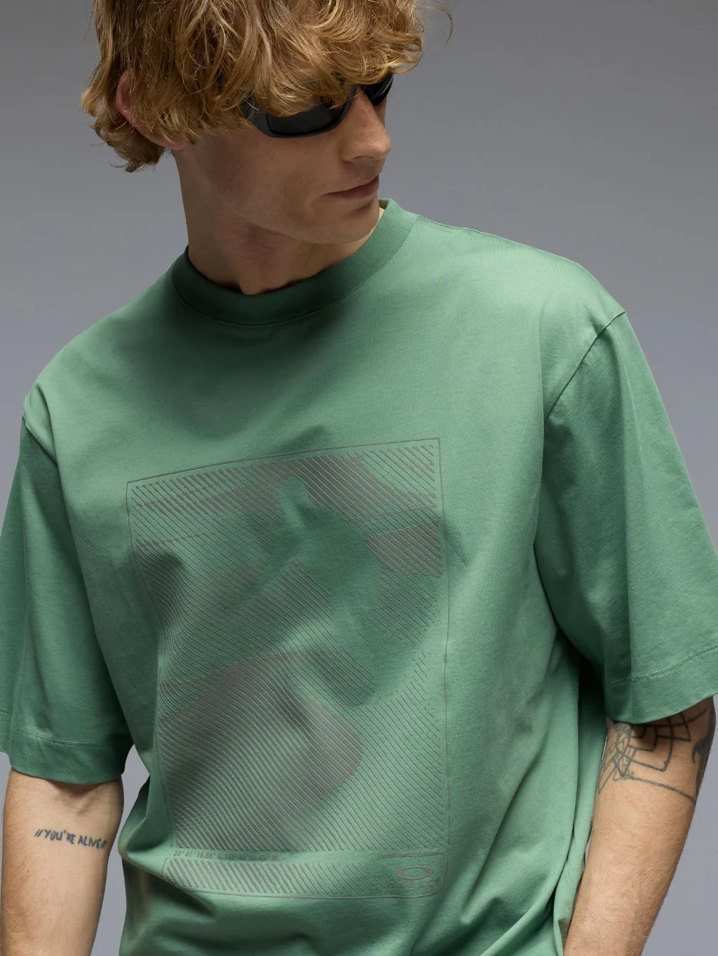 POLO M/C OAKLEY HOMBRE SANDBOARD TEE - Image 11