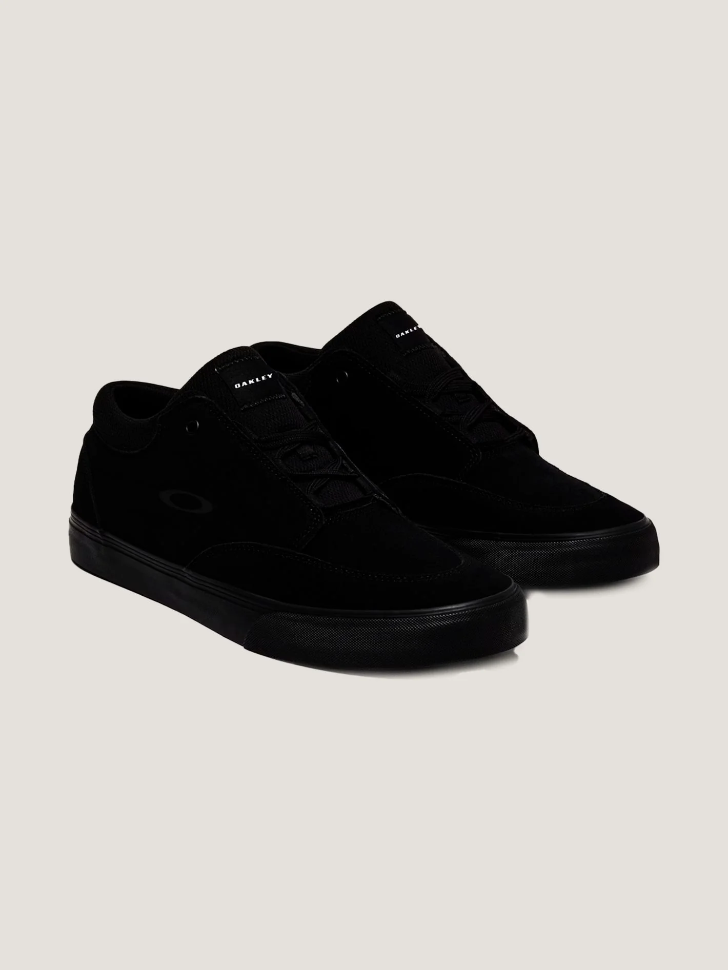 ZAPATILLA OAKLEY HOMBRE BANKS LOW - Image 2