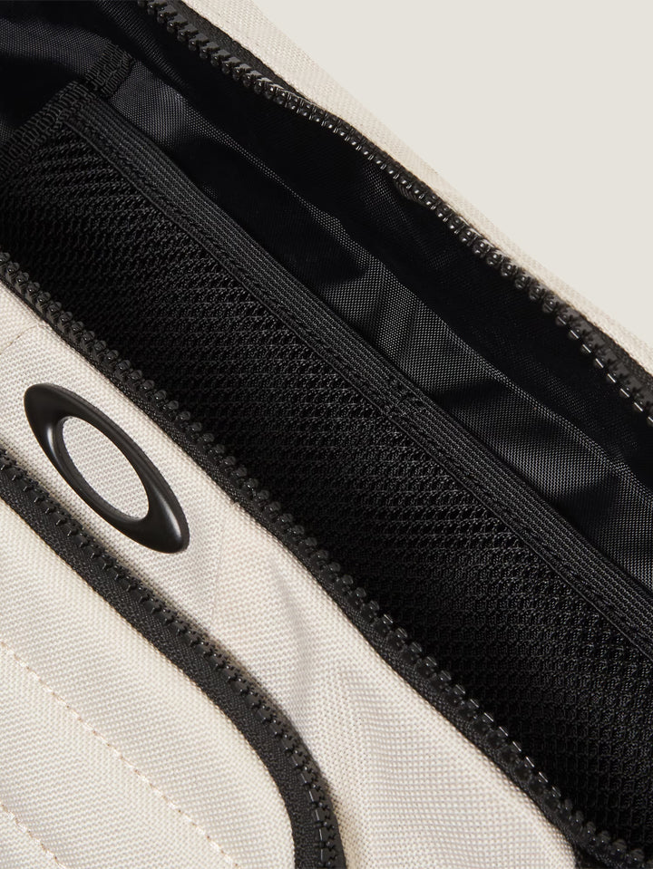 CANGURO OAKLEY HOMBRE ENDURO BELT BAG - Image 9