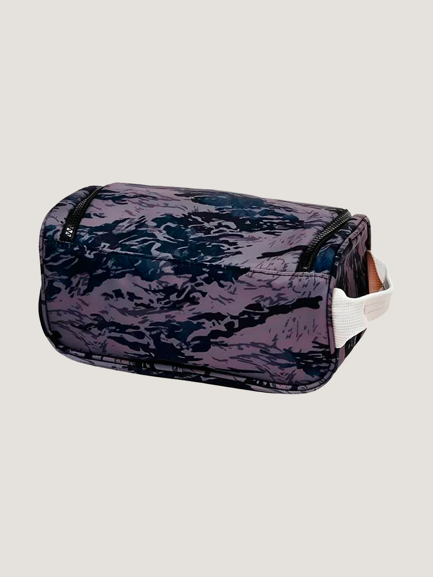 NECESER OAKLEY HOMBRE ENDURO BEAUTY CASE - Image 12