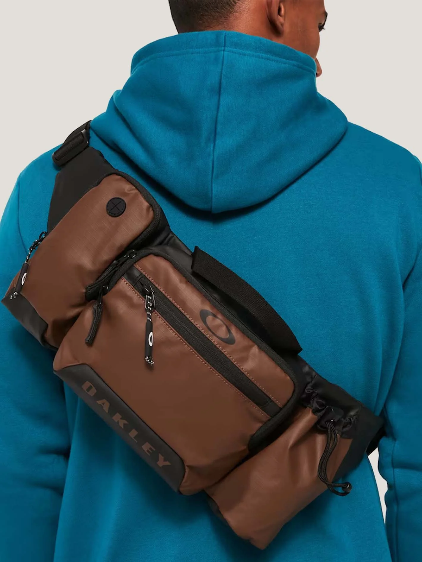 CANGURO OAKLEY HOMBRE ROAD TRIP RC BELTBAG - Image 14
