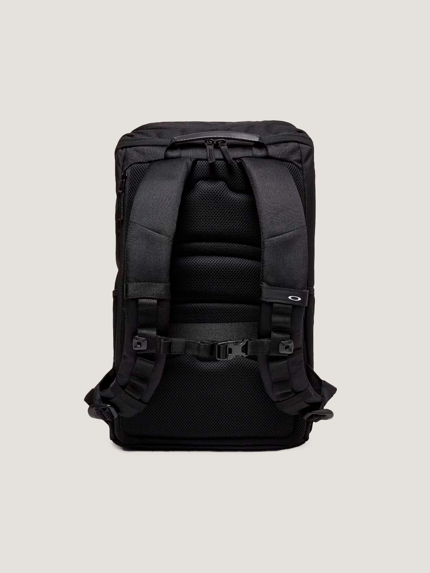 MOCHILA OAKLEY URBAN PATH RC 25L BACKPACK - Image 2