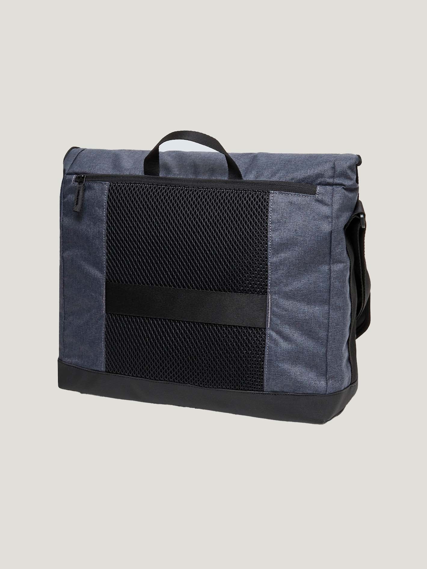 MALETIN OAKLEY TRANSIT MESSENGER BAG - Image 2