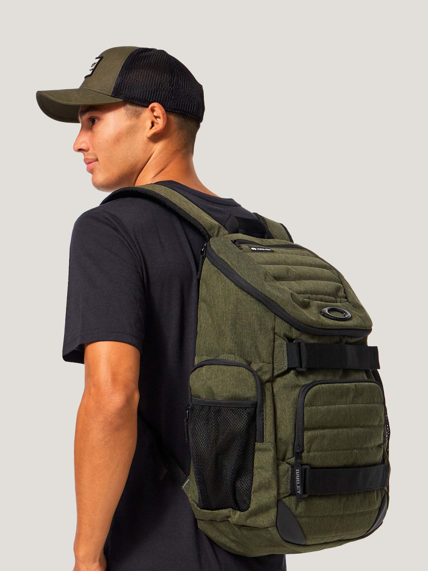 MOCHILA OAKLEY ENDURO 3.0 BIG BACKPACK - Image 2
