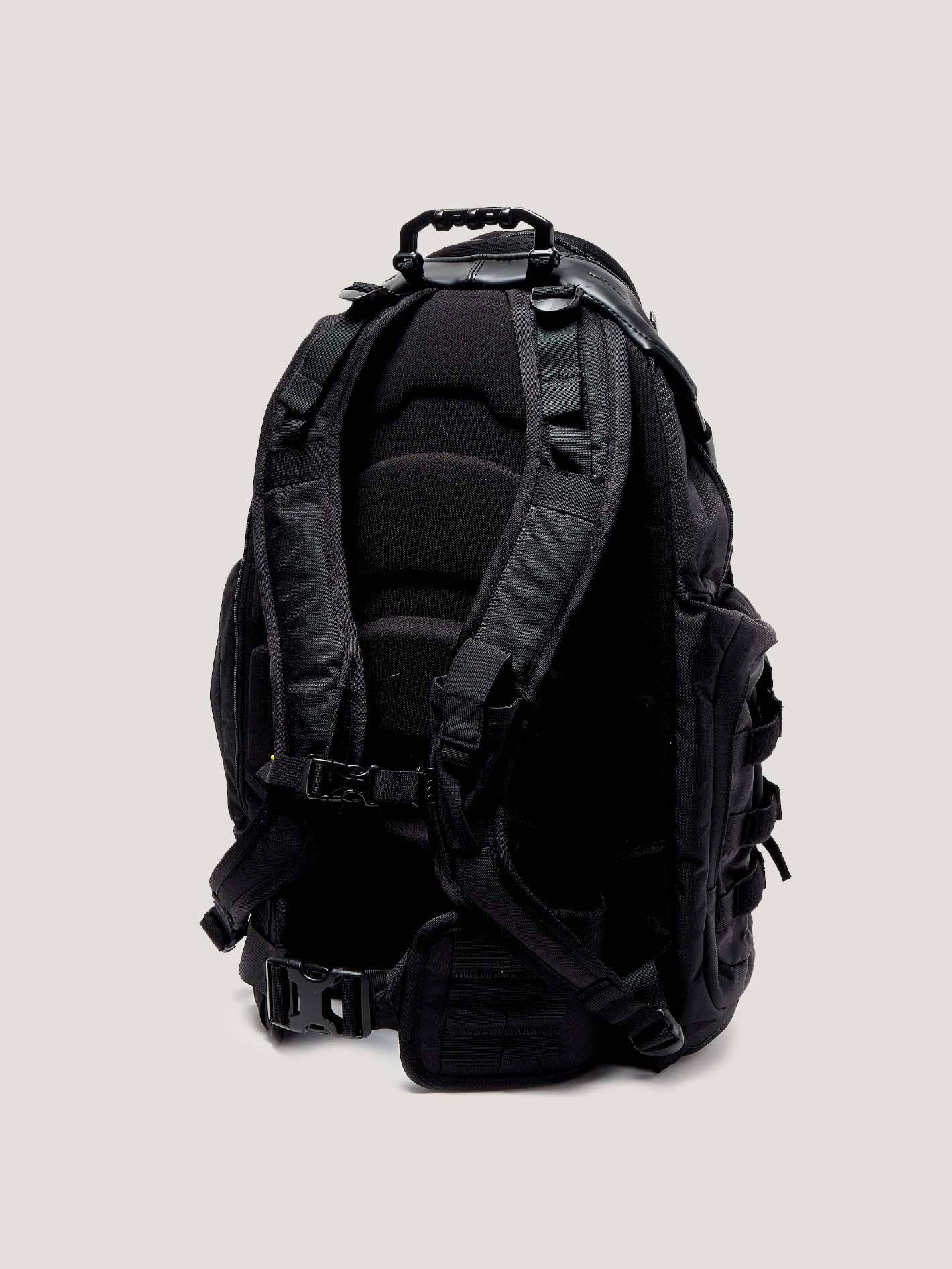 MOCHILA OAKLEY KITCHEN SINK - Image 2