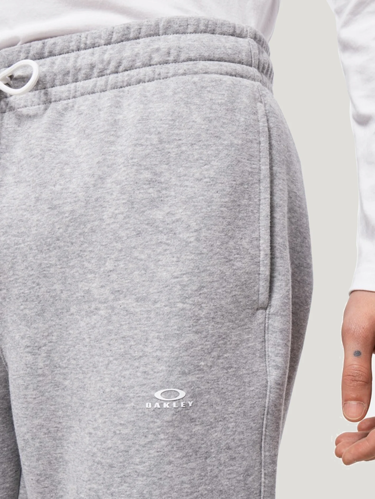 PANTALON BUZO OAKLEY HOMBRE RELAX JOGGER - Image 8