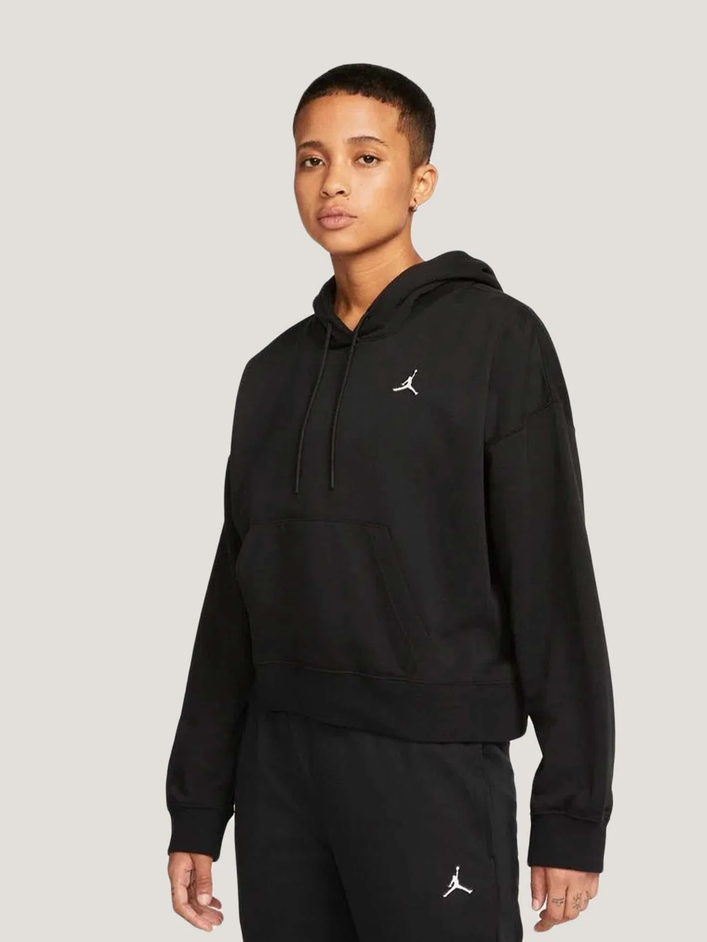SWEATER S/CIERRE JORDAN MUJER W J ESSEN FLC HOODIE CORE