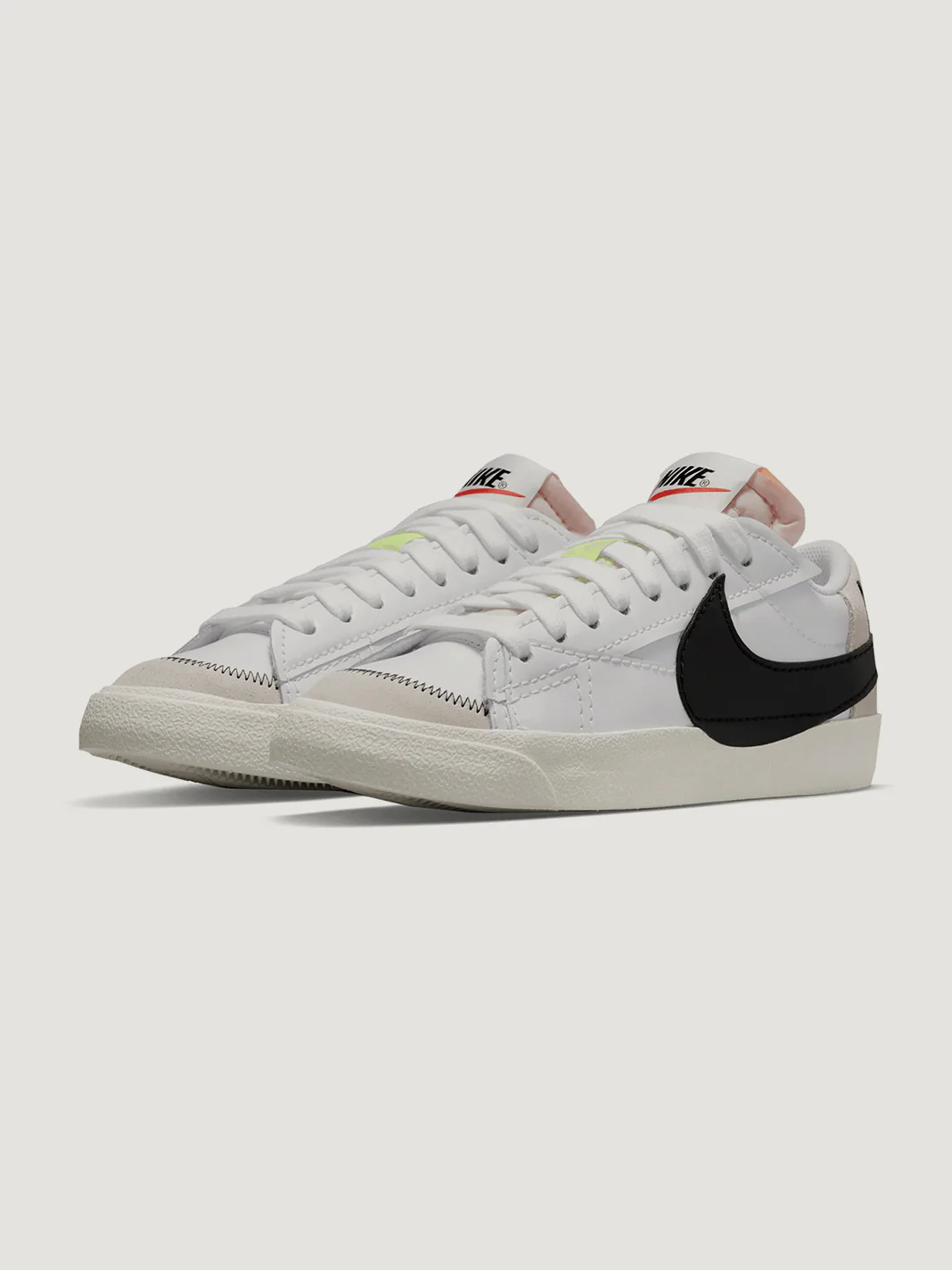 ZAPATILLA NIKE HOMBRE BLAZER LOW '77 JUMBO - Image 2