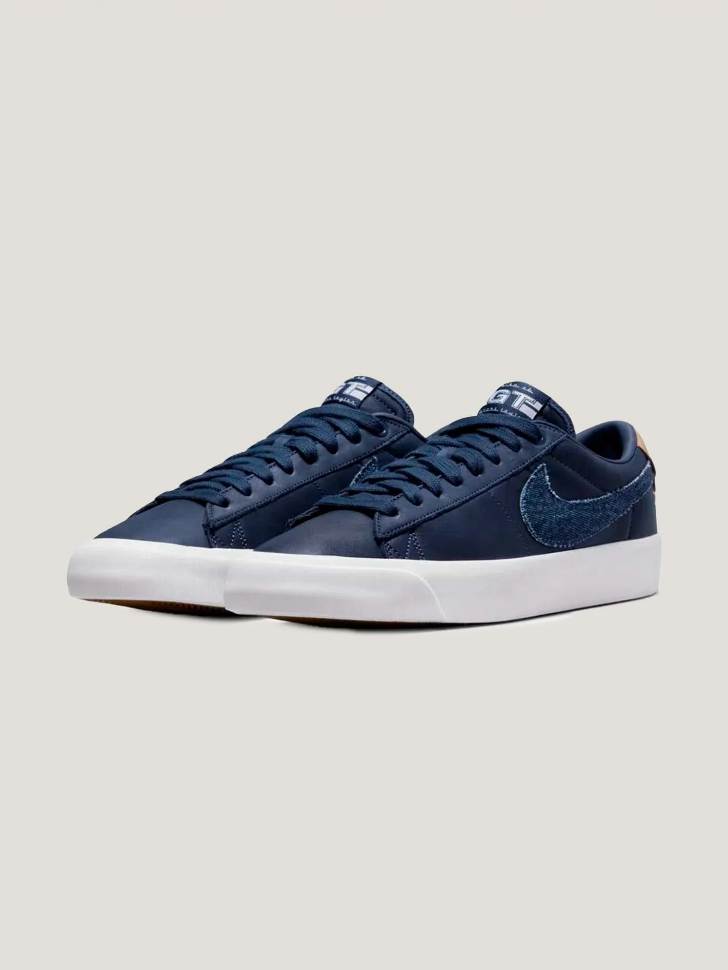 ZAPATILLA NIKE HOMBRE ZOOM BLAZER LOW PRO GT PRM